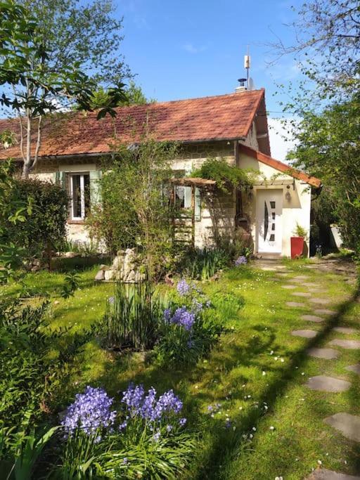 Gite Les Lilas La Genevraye Экстерьер фото